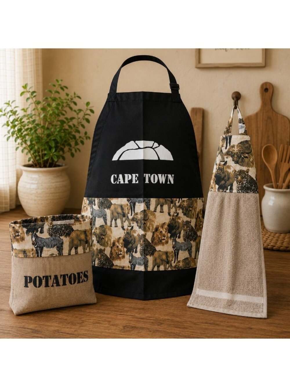 South Africa Safari Kitchen Set Apron Tea Towel Potato Onion Bag New